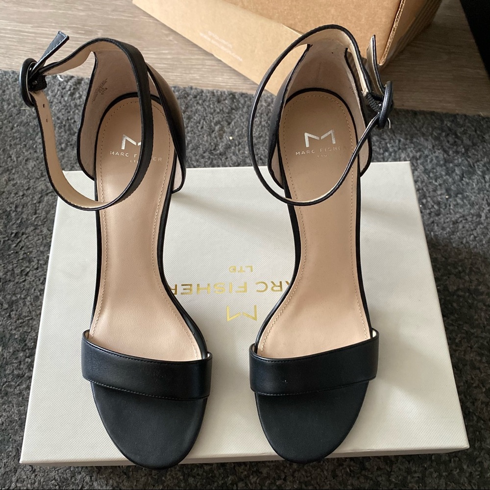 Marc fisher kora leather ankle strap sandals - Picture 5 of 5